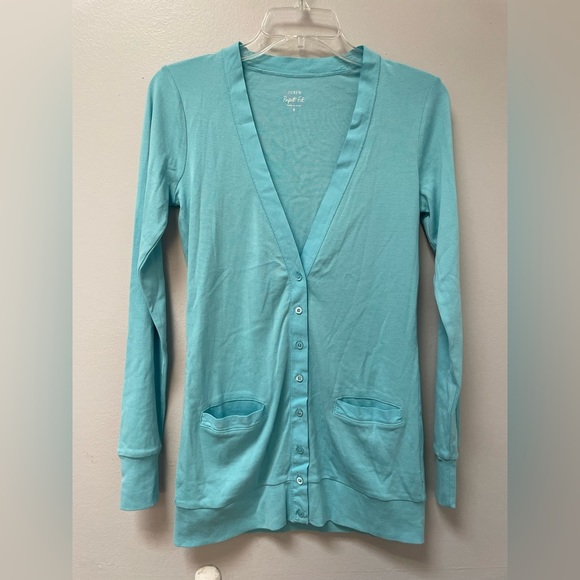 J. Crew Sweaters - J. CREW PERFECT FIT Button front Cardigan.